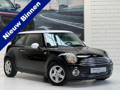 MINI Mini 1.6 Cooper / Airco / Lm Velgen / Black and White