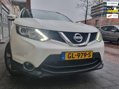 Nissan Qashqai 1.2 Connect Edition PanoDak 360°Camera Navi