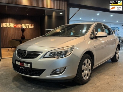 Opel ASTRA 1.4 Selection