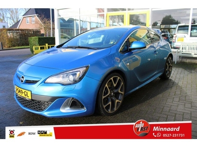 Opel Astra GTC 2.0 Turbo OPC 280 pk Nieuwstaat.