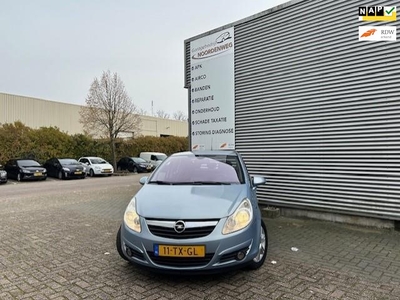 Opel Corsa 1.4-16V Cosmo