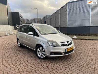 Opel Zafira 1.8 Essentia APK CLIMA Stoelverwarming 7P