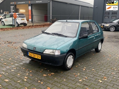 Peugeot 106 1.1 XR KM STAND 120.997 (N.A.P) UNIEK 2 JAAR APK