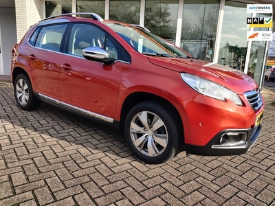 Peugeot 2008 1.2 PureTech Allure Navigatie / LM Velgen /