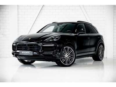 Porsche Cayenne 3.0 E-Hybrid l SportDesign l Bose l