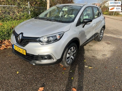 Renault Captur 0.9 Bussiness / PDC / Nav / LMV