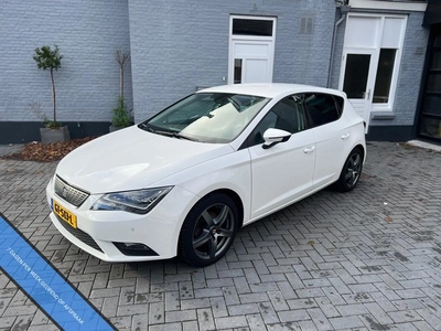 SEAT Leon 1.0 EcoTSI FULL LED ALCANTARA CAMERA NAVI