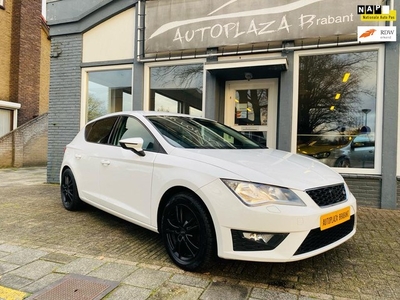 SEAT Leon 1.4 TSI FR/ CLIMA/ CRUISE/ BLUETOOTH/ USB/ 17