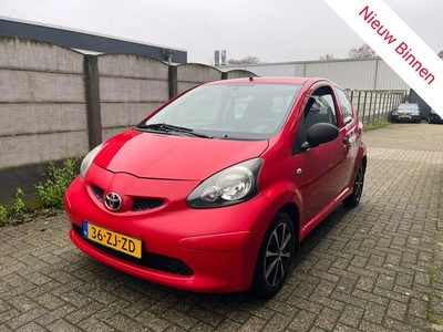 Toyota Aygo 1.0 12V 3-DRS 2008 /VELGEN/ LEUKE BUDGET AUTO!