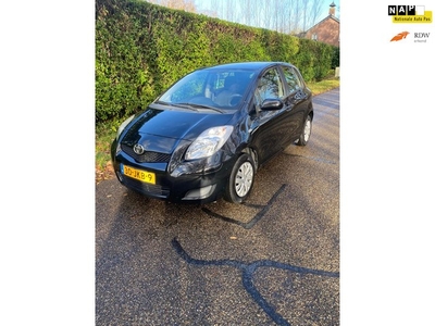 Toyota Yaris 1.0 VVTi Acces