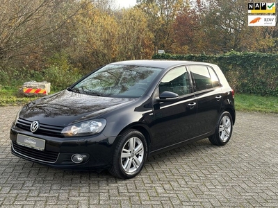 Volkswagen Golf 1.2 TSI Highline *PDC/Stoelverwarming/Half