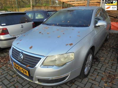 Volkswagen Passat 2.0 TDI Comfortline AUTO START NIET reden