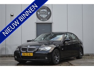 BMW 3-serie 320i High Executive zeer nette Youngtimer