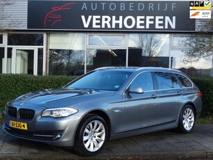 BMW 5-serie Touring 520i Upgrade Edition - AUTOMAAT -