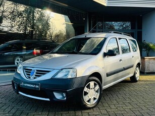 Dacia Logan MCV 1.6-16V Lauréate 7p.