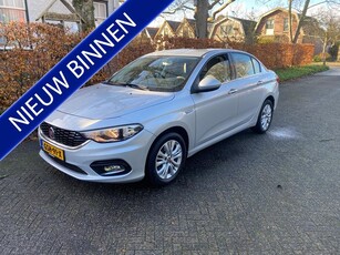 Fiat FIAT TIPO Lounge 1.6JTD slechts 135dkm !! Lounge