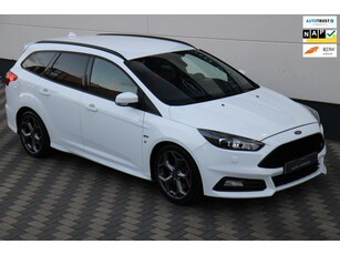 Ford Focus Wagon 2.0 ST-3 250PK Xenon Navi Dealer Ond !!