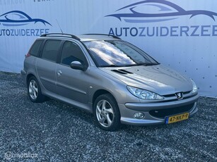 Peugeot 206 1.6-16V Gentry