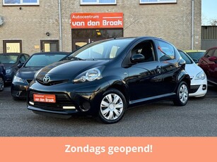 Toyota Aygo 1.0 VVT-i Comfort 5Drs Airco Led/Dag Rij