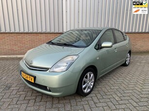 Toyota Prius 1.5 VVT-i Tech Edition Nieuw APK/ NAP