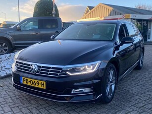 Volkswagen Passat Variant 1.4 TSI Highline DSG 2017 R-Line