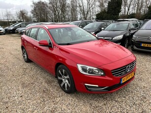 Volvo V60 2.4 D6 AWD Plug-In Hybrid Summum EXPORT FULL