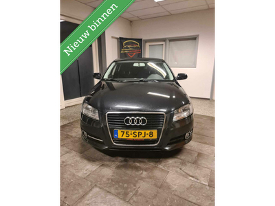 Audi A3 Sportback 1.4 TFSI Ambition Pro Line Business Zwart