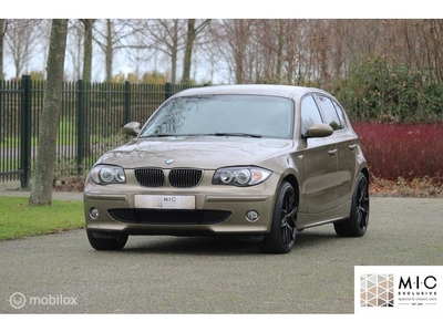 BMW 130i Automaat 10-2006 103.314 km Inruil welkom.