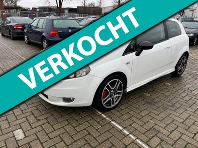 Fiat Grande Punto 1.4-16V Sport