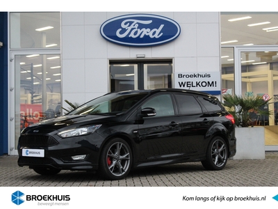 FORD FOCUS Wagon 1.5 150PK ST-Line | Trekhaak! | 1500KG Trekgewicht | Climate Control | Parkeersensoren | Navi