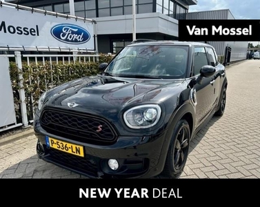 Mini Mini Countryman 2.0 Cooper S E ALL4 Chili 224pk | Leder | Navi | Stoelverwarming | Camera | Head-up |