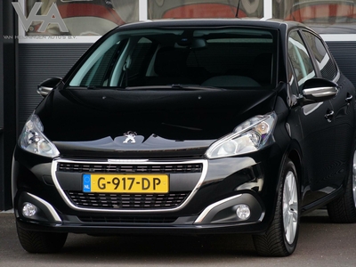 PEUGEOT 208 1.2 PureTech Signature, NL, CarPlay, PDC, cruise