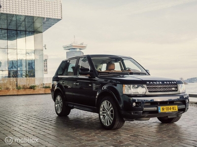 Range Rover Sport 3.0 TdV6 nwe dist. & turbo’s beeldschoon!