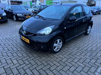 Toyota Aygo 1.0-12V Sport