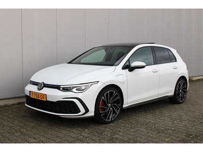 Volkswagen Golf 1.4 eHybrid GTE 245PK *Pano* Carplay*