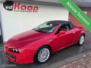 Alfa Romeo Spider 2.4 JTD VOOR DE DOE HET ZELFER