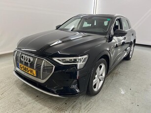 Audi e-tron 50 Quattro Launch edition plus PANO LEER