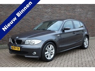 BMW 1-serie 120i Automaat, navigatie, airco, 5 deurs