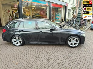 BMW 3-serie Touring 318i M Sport