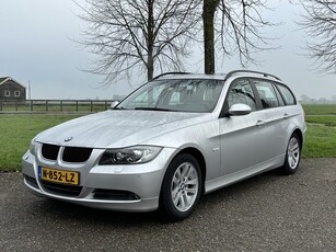 BMW 3 Serie Touring 320i Executive Automaat (bj 2006)