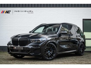 BMW X5 xDrive45e B&W Carbon 4-Wielbesturing Sky Pano