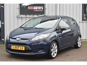 Ford Fiesta 1.25 Trend 82PK. LMV, Trekhaak, Airco!!