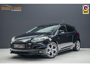 Ford Focus ST-2 2.0 250 pk cruise