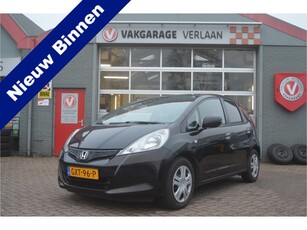 Honda Jazz 1.2 S technisch goed , kleine deukjes..