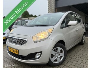 Kia Venga 1.6 CVVT X-ecutive / Airco / Navi /Pano dak /N.A.P