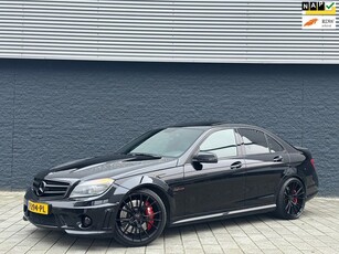 Mercedes-Benz C-klasse AMG 63 Performance