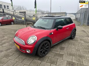 Mini Mini 1.6 Cooper let op tik in motor