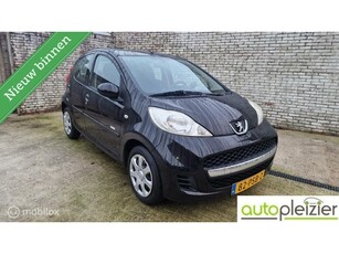 Peugeot 107 1.0-12V Millesim 200