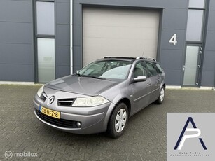 Renault Megane Grand Tour 1.6-16V Tech Line Schuifdak