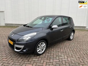 Renault Scénic 1.4 TCE Celsium trekhaak navigatie 1e